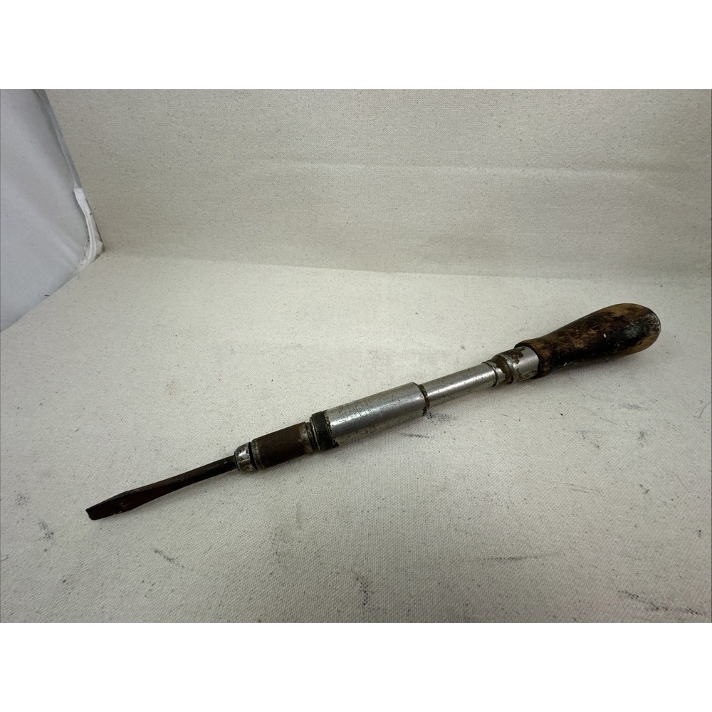 Vintage NORTH BROS. "YANKEE"  No. 30 Spiral Ratchet Screwdriver